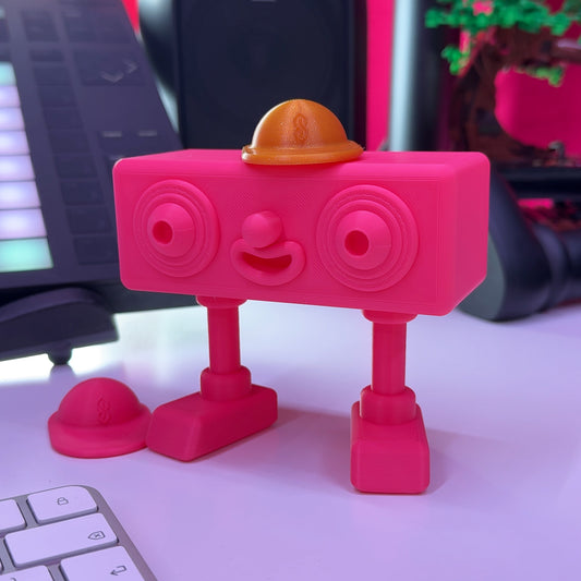 BroBot-5000 toy by Dad aka Gavin aka Jamfactory